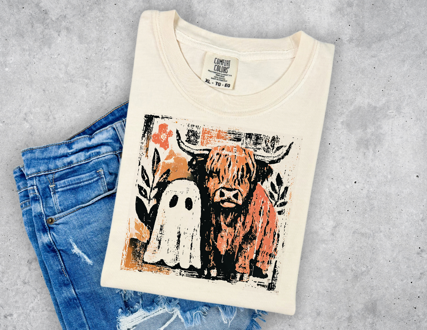 Boo & Moo - Funny Halloween T-Shirt